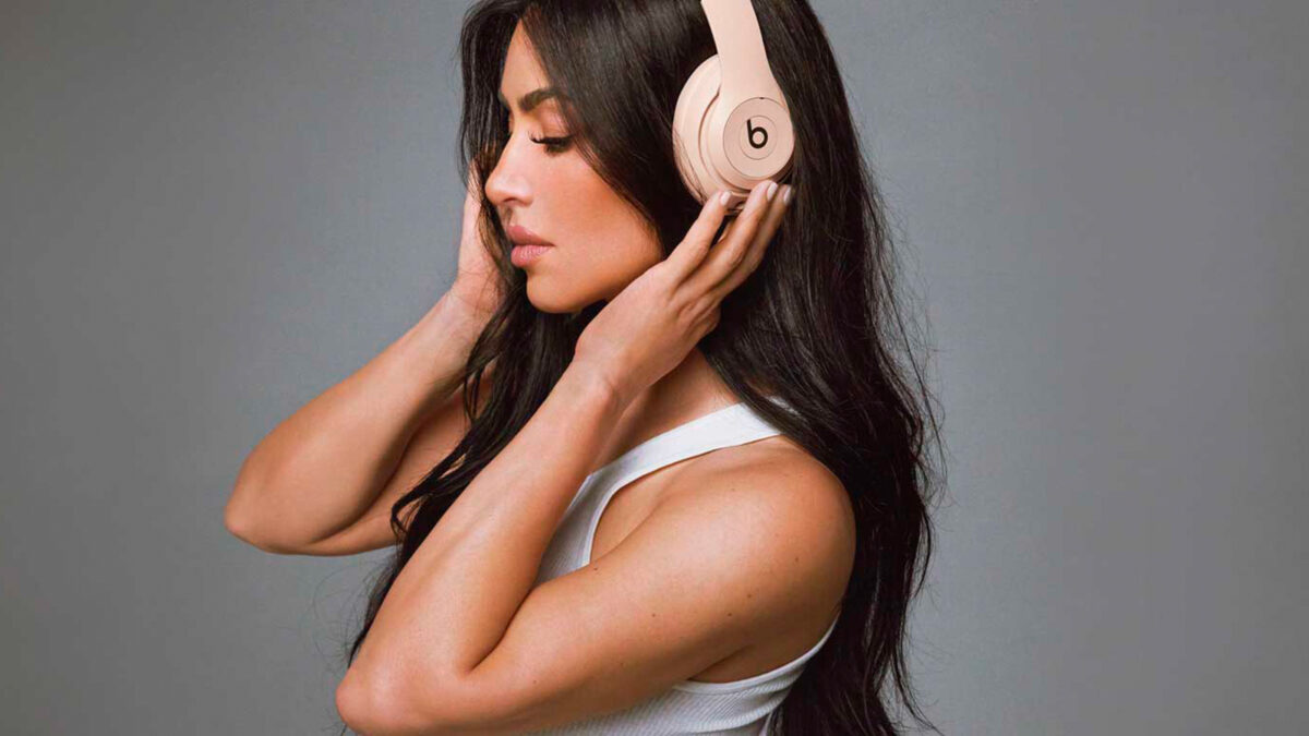 Kim Kardashian and BEATS unveil the new Beats Fit Pro - HIGHXTAR.