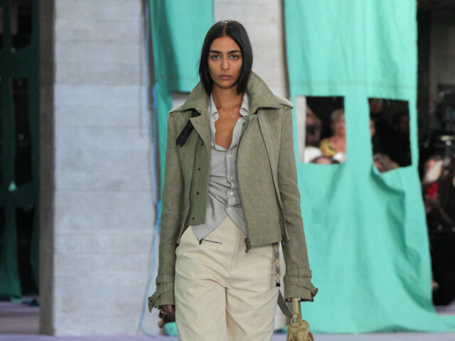 Burberry closes London Fashion Week at the National Theatre