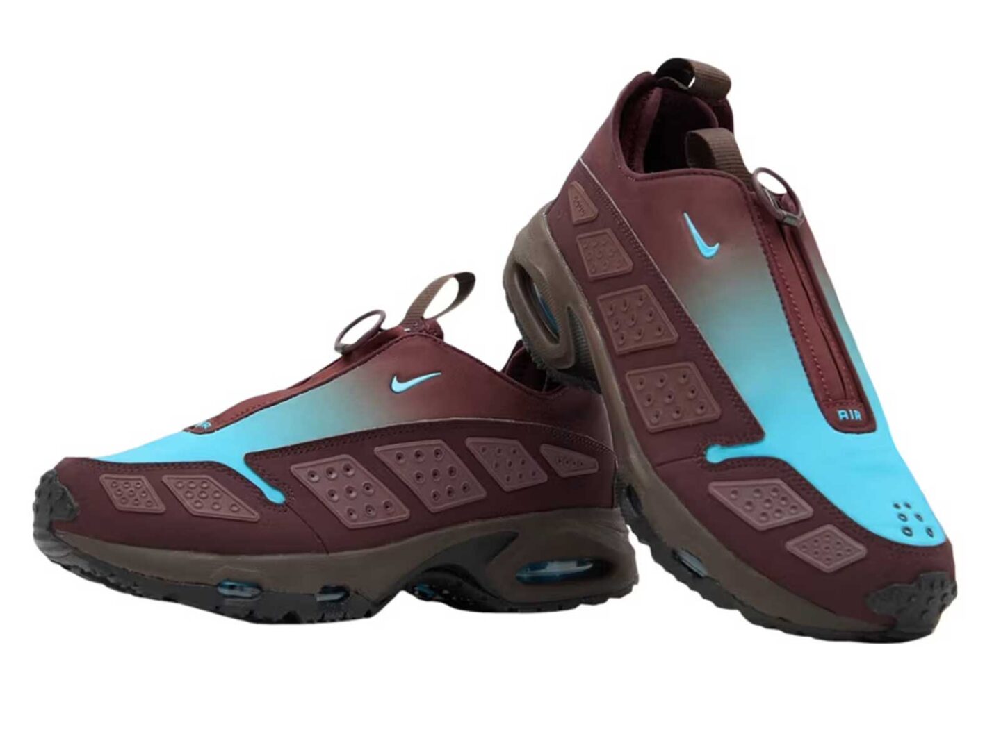 Nike redefines fall with the Air Max Sunder in burgundy and blue