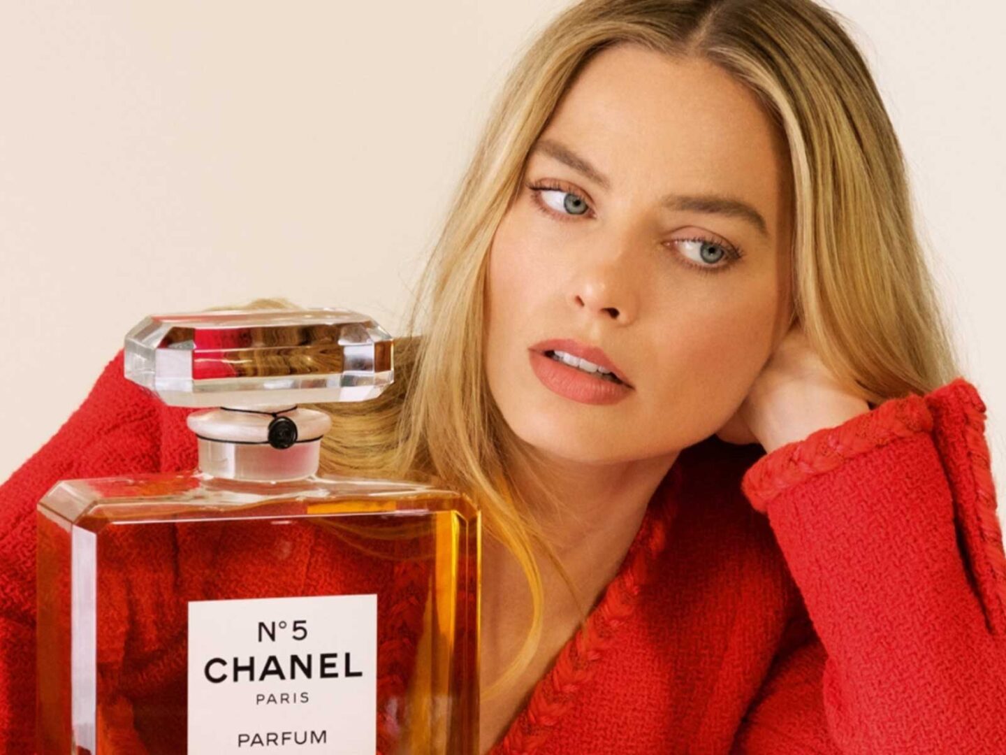 Margot Robbie is the new face of Chanel No.5