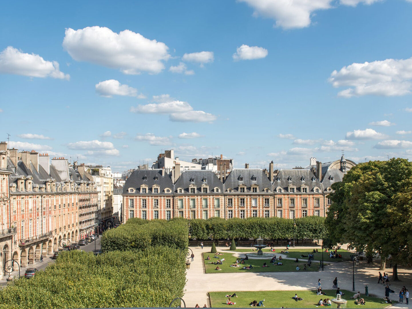 ¿Buscas hotel en París durante Fashion Week?