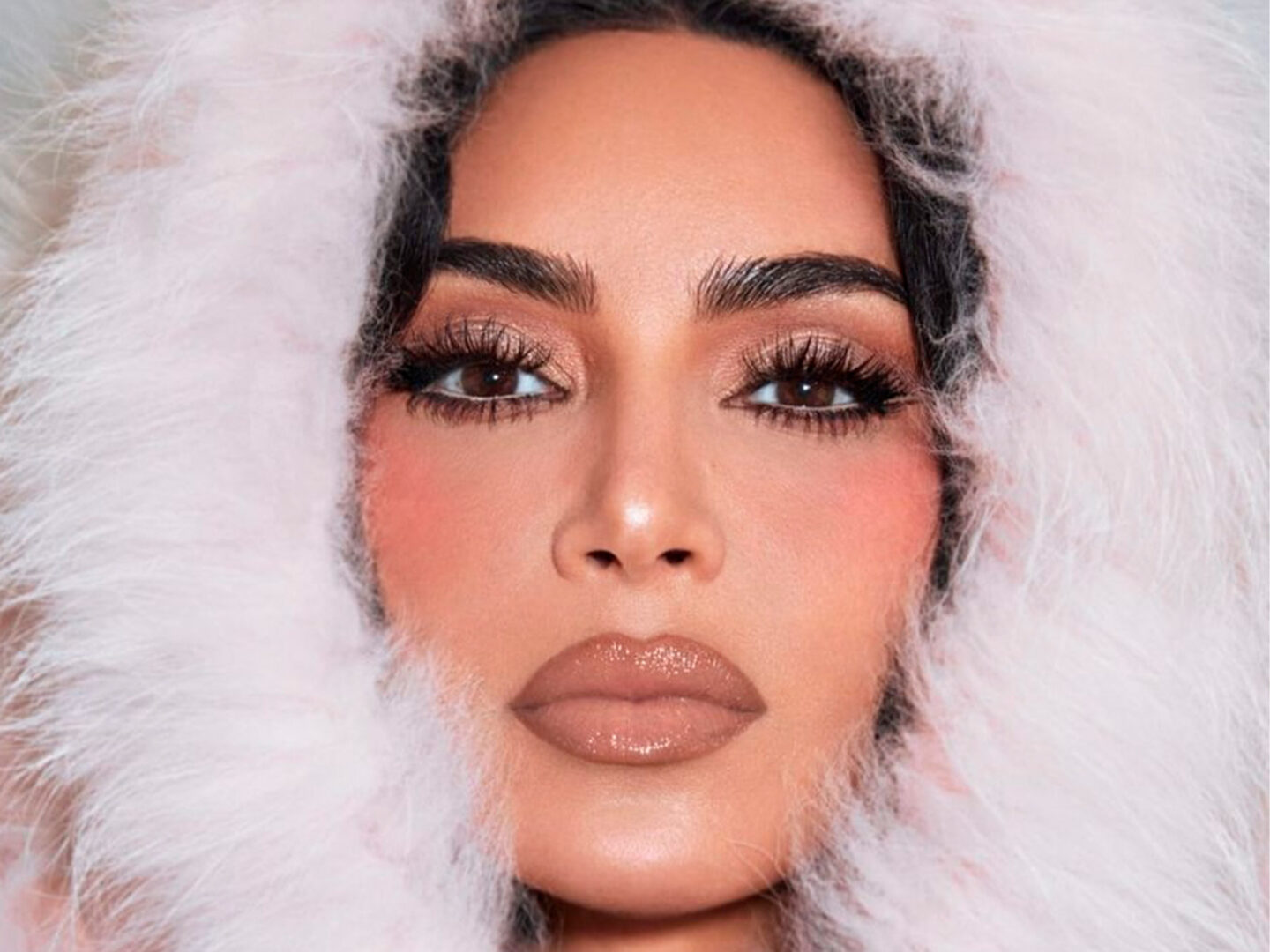 SKKN by Kim K defines the make-up that will be a hit this season