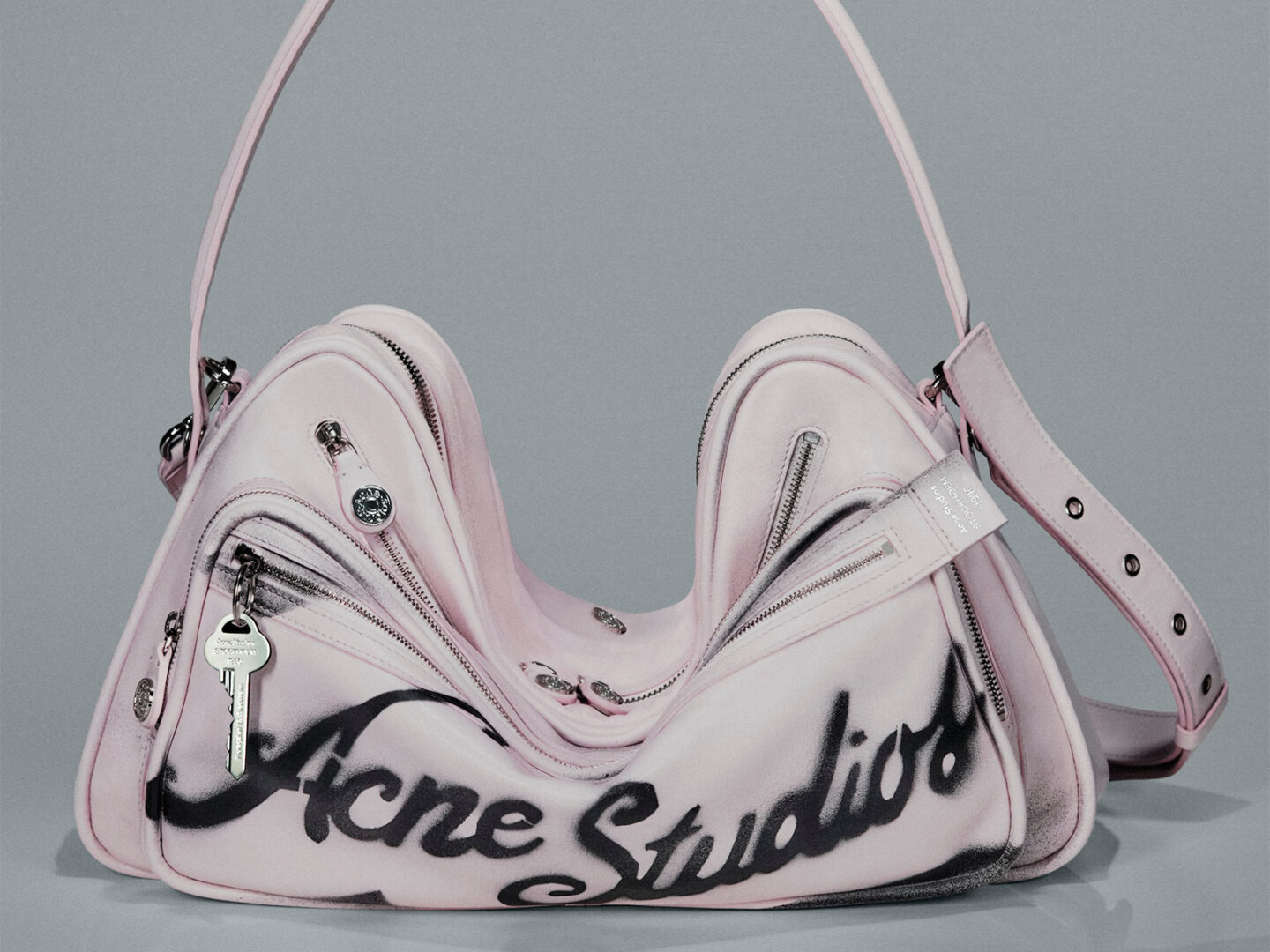 Still not familiar with the Acne Studios Camero bag?