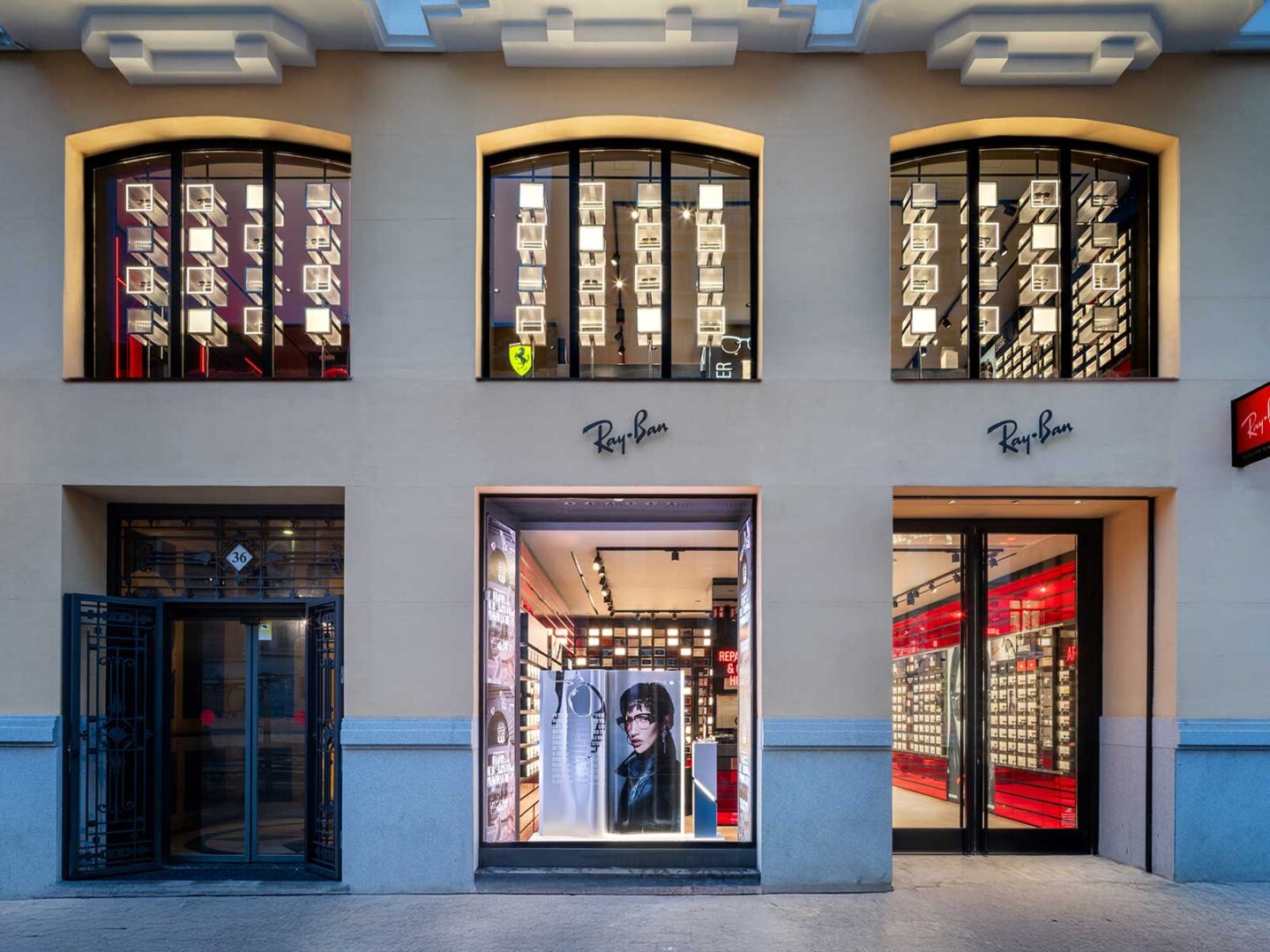 Ray-Ban arrives in Madrid with an iconic shop