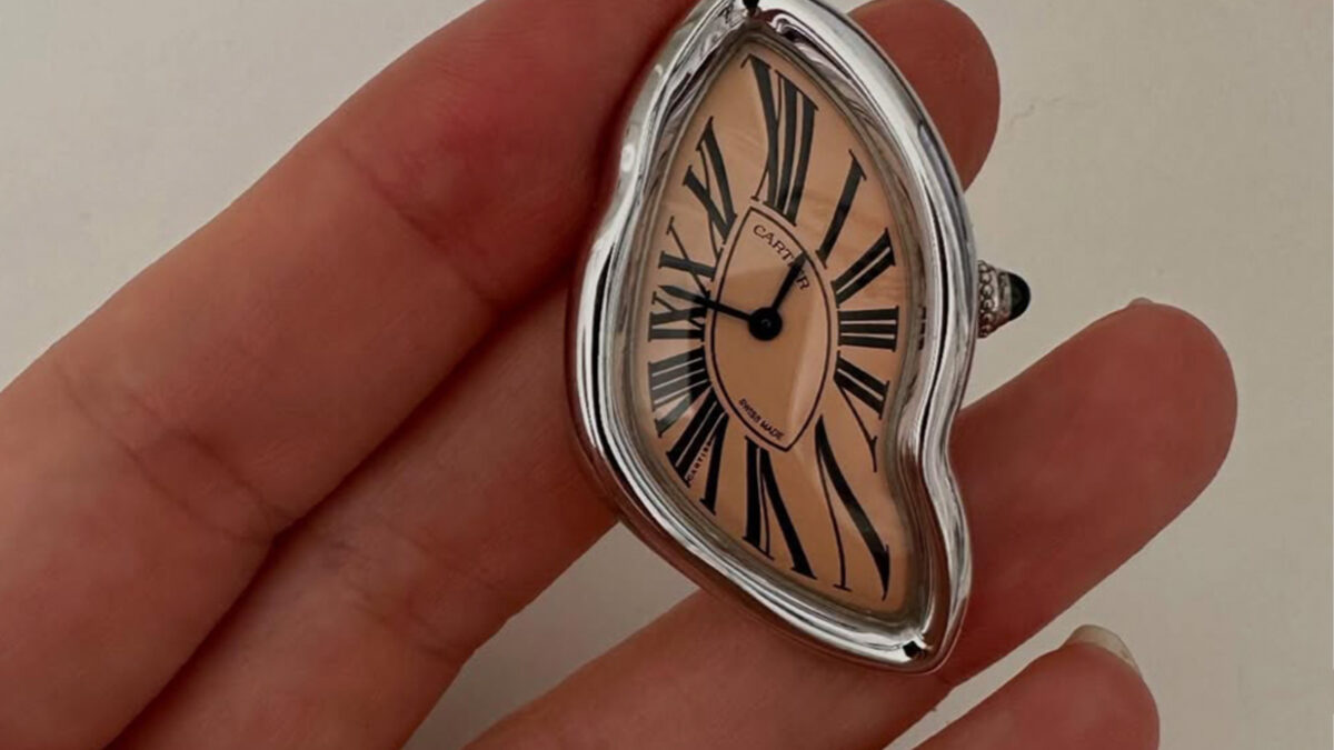 Cartier シルバー アナログ時計 Kendall Jenner's Crash de Cartier is as original as her family