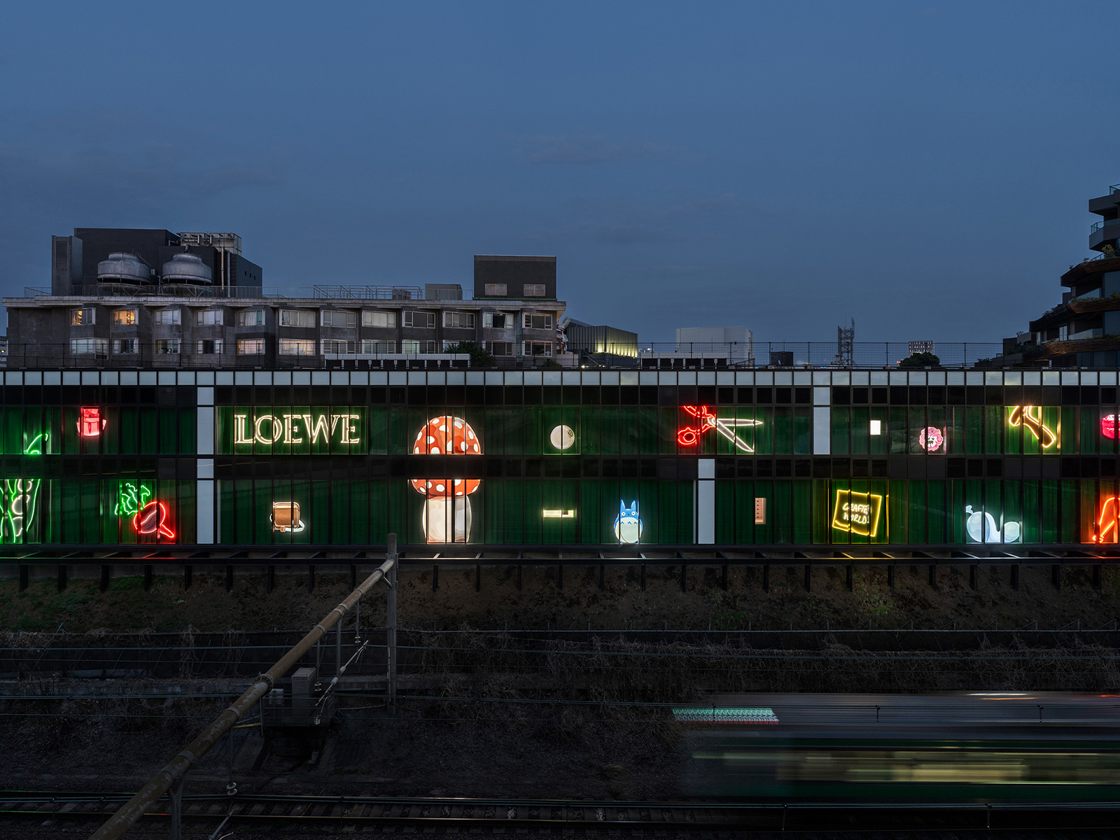 LOEWE is in Tokyo with 'Crafted World' - HIGHXTAR.