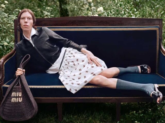 Del internado al after: Miu Miu reescribe el uniforme del verano