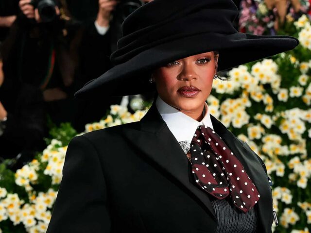 Rihanna habla sobre su próximo álbum ‘R9’ en la MET Gala