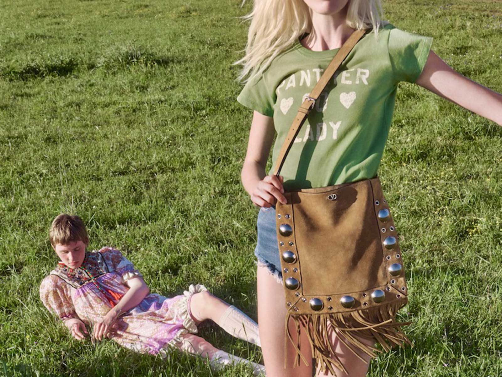 Valentino revives boho with the Garavani Nellcôte bag - HIGHXTAR