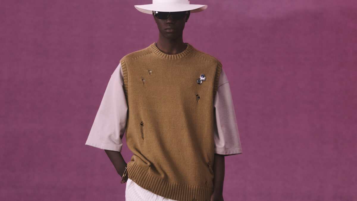 Thumb-H-Undercover-Pre-Spring-