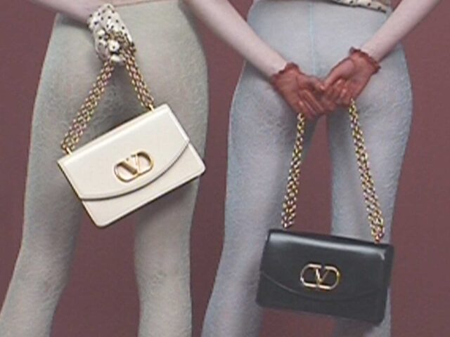 Alessandro Michele reinventa la seducción con el Valentino Garavani Vain Bag
