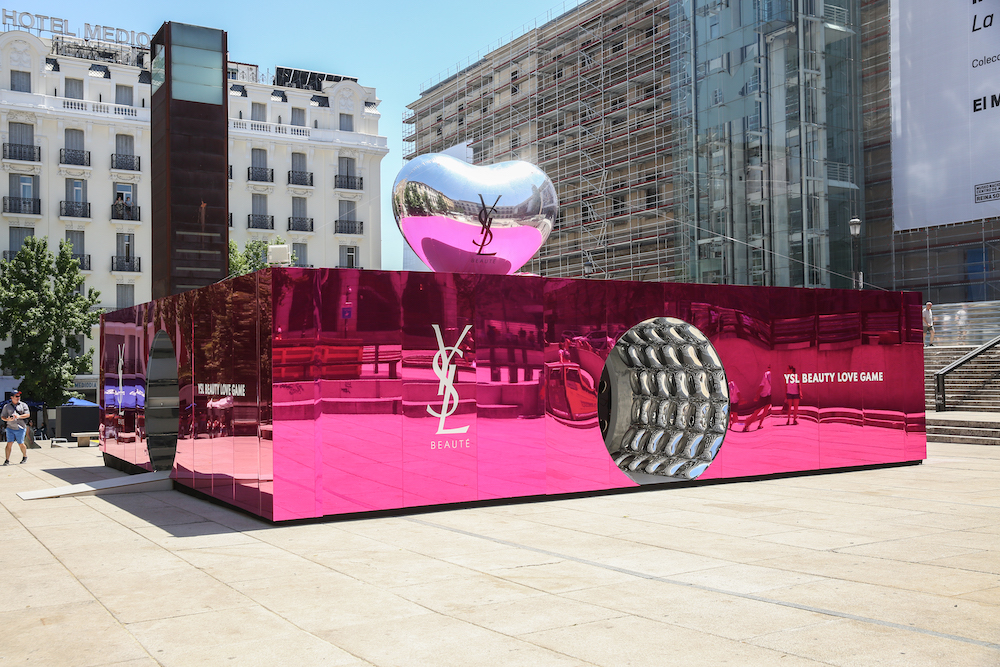 La revolución de YSL Beauty Love Game aterriza en Madrid