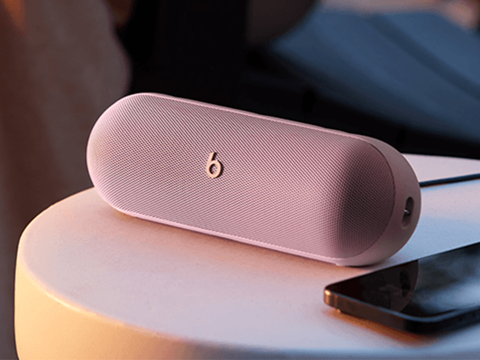Beats Pill / ピンク 最新のBeats Pill - ポタブルBluetoothワイヤレス