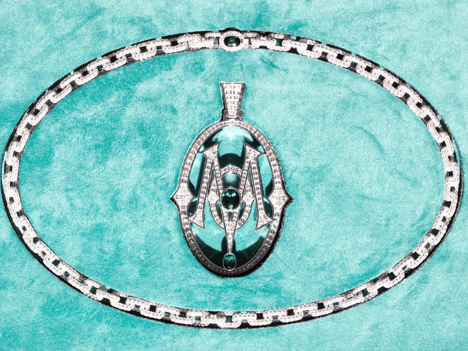 PARTYNEXTDOOR gives Drake a customised Maison Raksha chain