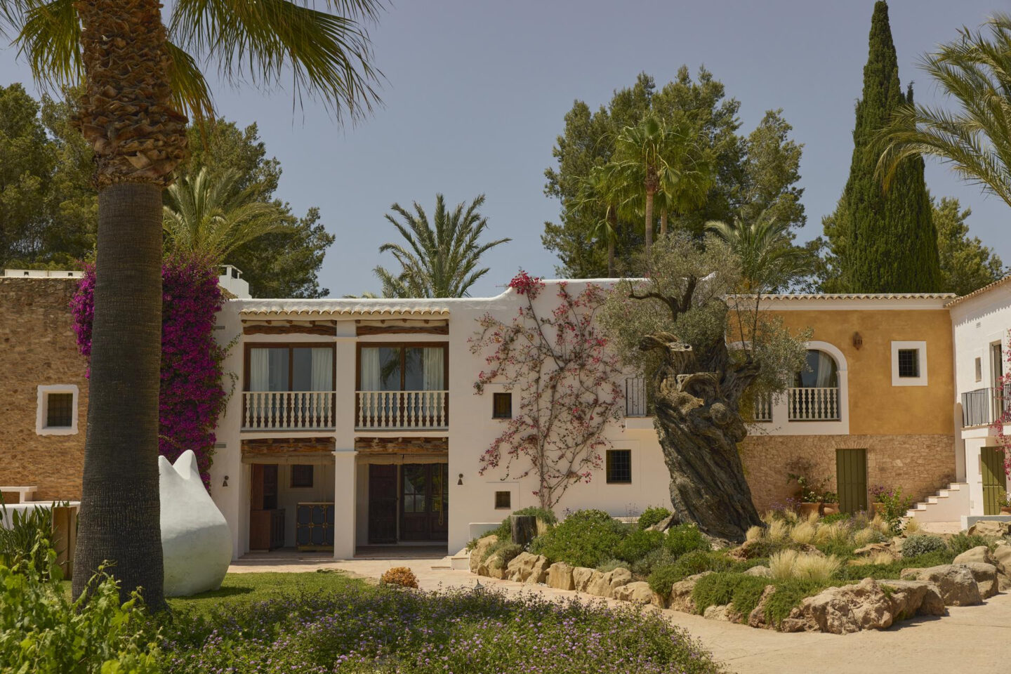 Soho Farmhouse Ibiza: El nuevo templo del slow luxury rural