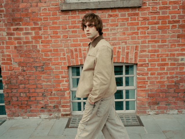 Lennon Gallagher protagoniza la nueva campaña de Pull&Bear