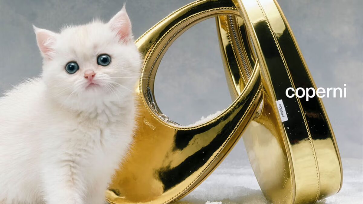The most iconic moments of feline presence in the world of fashion