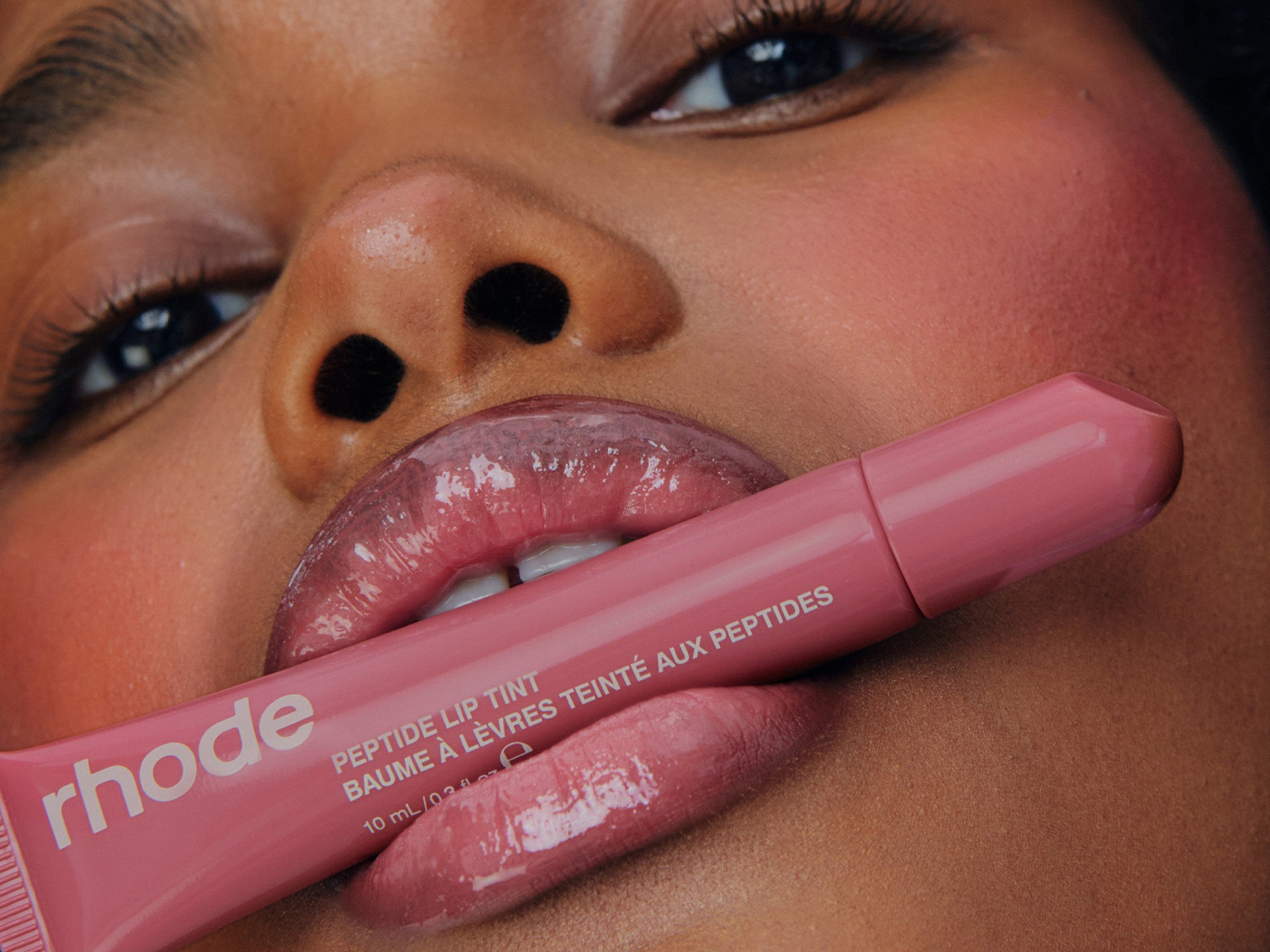 リップグロス rhode Lip Tint raspberry jell&salty tan