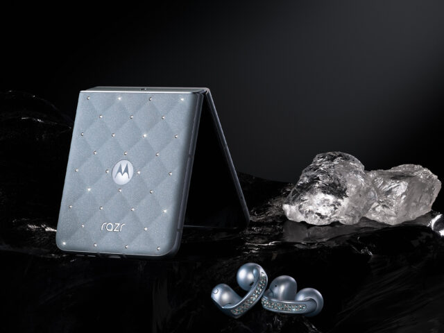 Motorola teams up with Swarovski to offer ‘The Brilliant Collection’