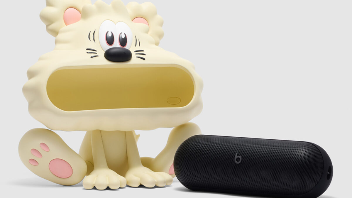 The “Vear” stand turns VERDY's Beats Pill into a collector's item