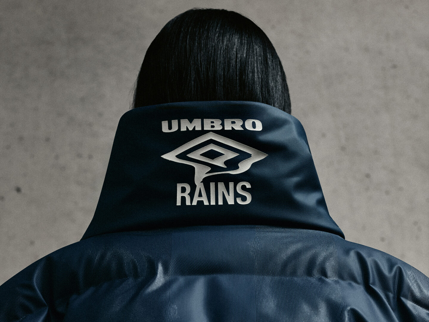 UMBRO X RAINS: futbol en clave minimalista