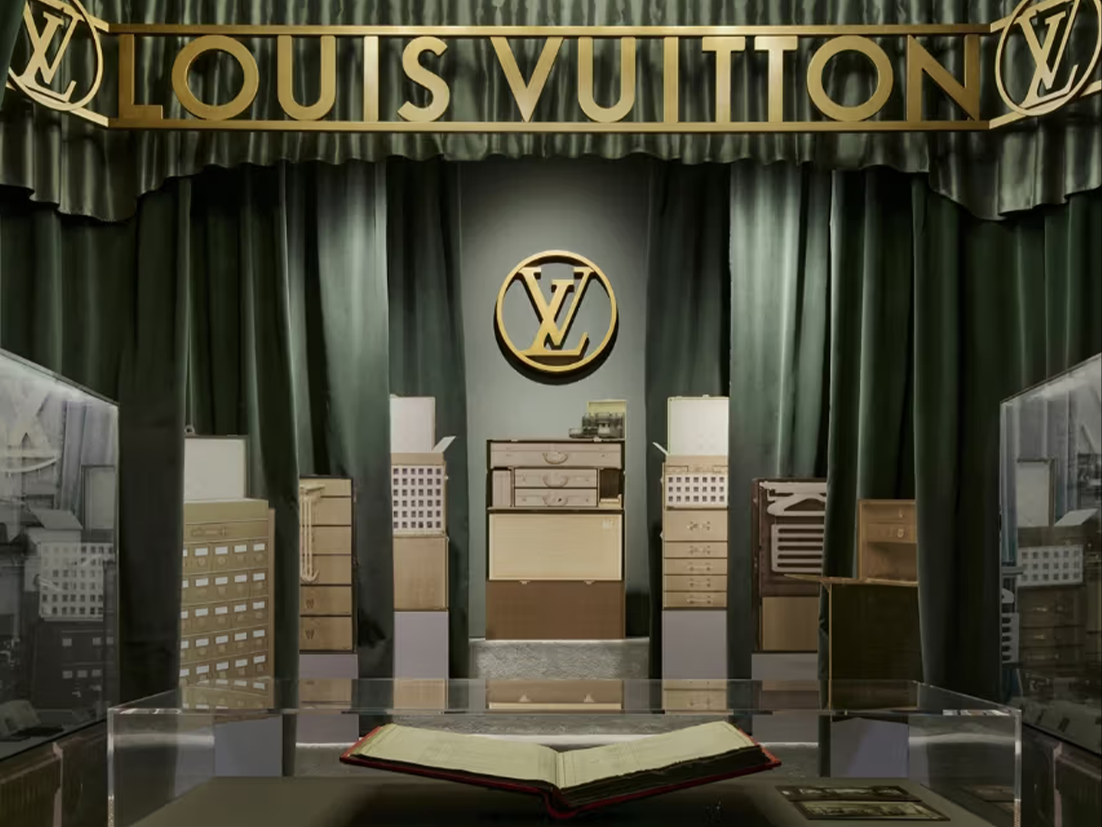 Louis Vuitton celebrates Art Deco with an unprecedented exhibition