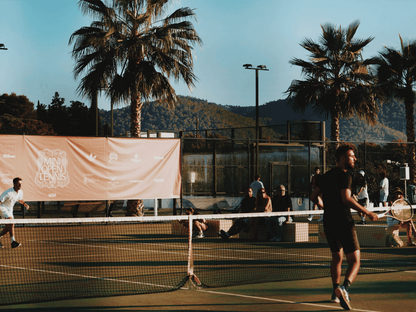 OUT de José Pastrana vence o MiniShop Open Tennis Ibiza