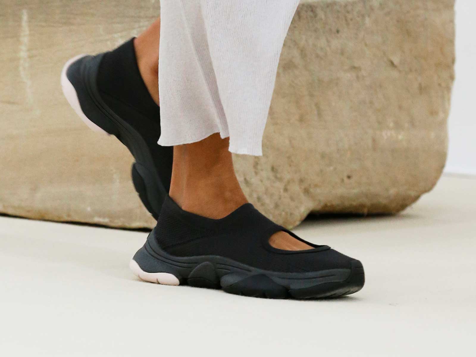 靴 ISSEY MIYAKE camper Peu Black Casual for Women - Autumn / Winter collection - Camper USA