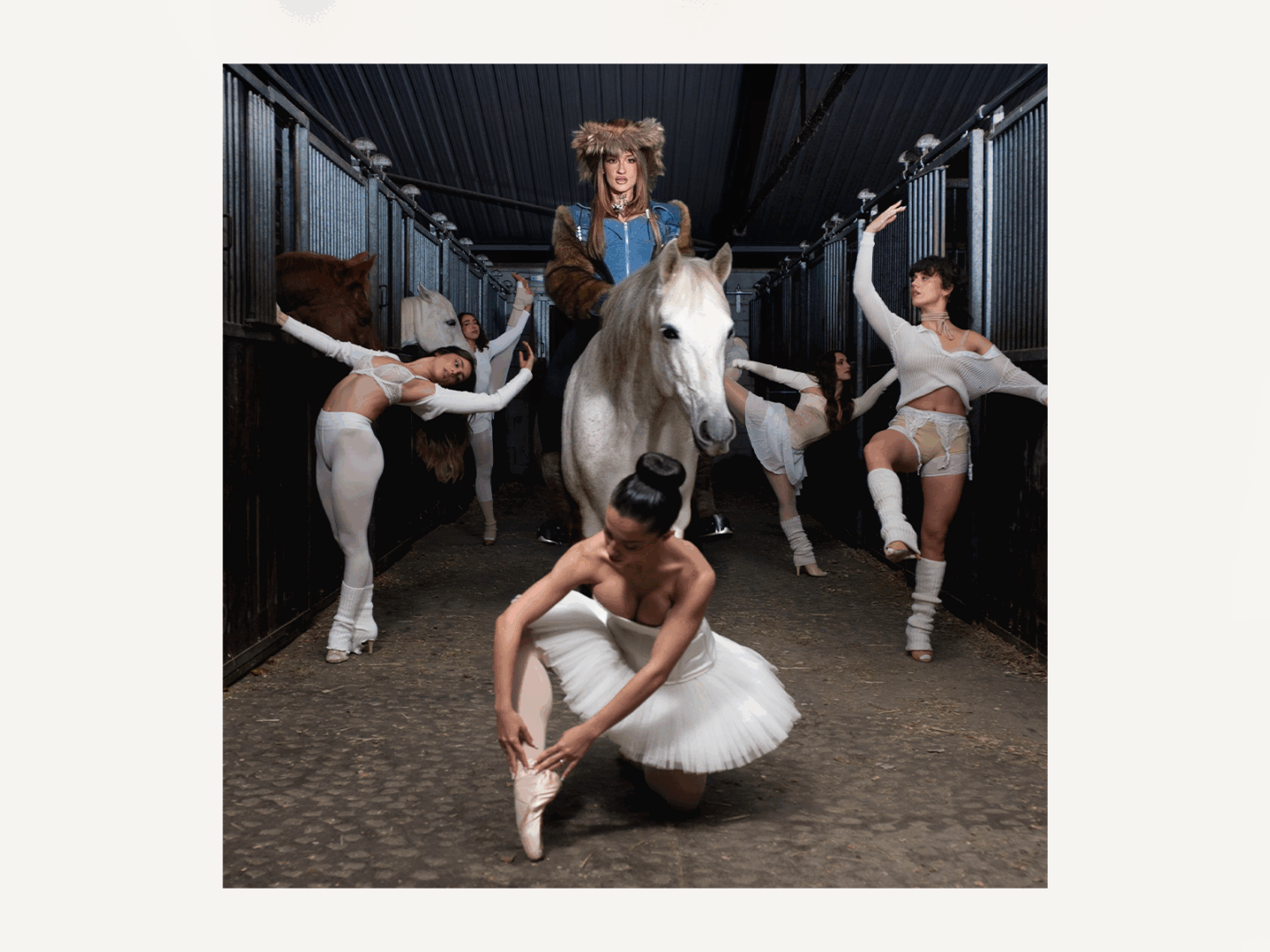 LUNA KI DESPIERTA SU LADO MÁS SALVAJE EN «TU LADY»