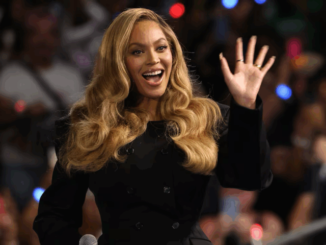 Justin Sullivan/ Getty Images