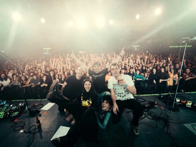 La Paloma arranca su gira ‘Un Golpe de Suerte’ con un lleno absoluto en La Riviera