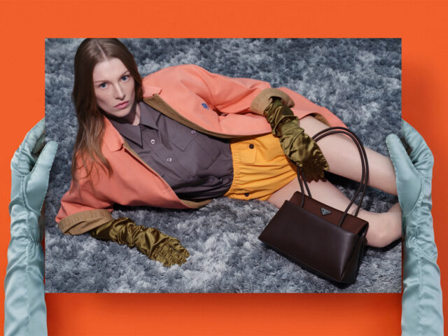 Prada recurre a la artista Anne Collier en su última campaña