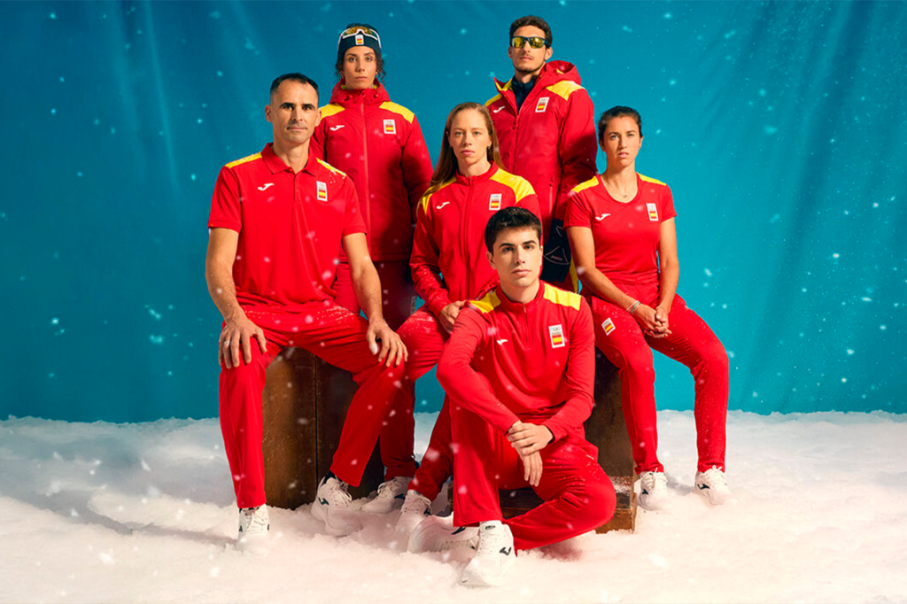 Equipación de España. Joma