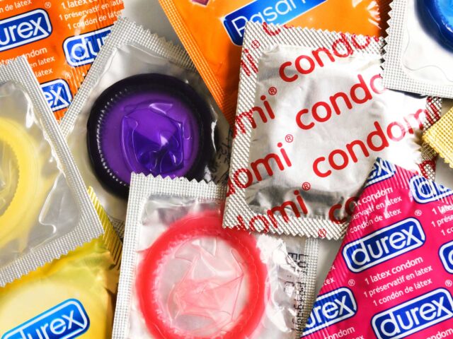 El precio de los condones aumenta por la guerra