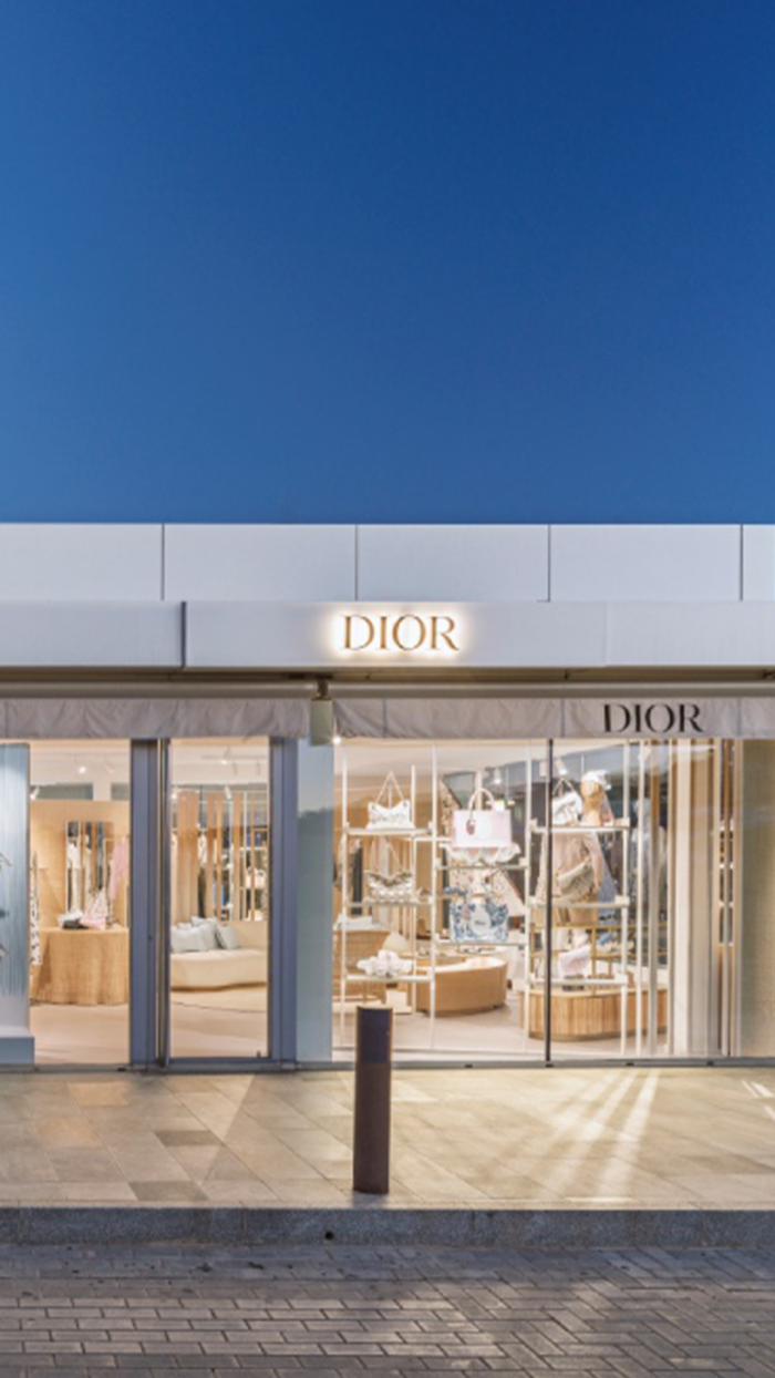 La era Jonathan Anderson en Dior empieza (también) en una pop-up de Ibiza