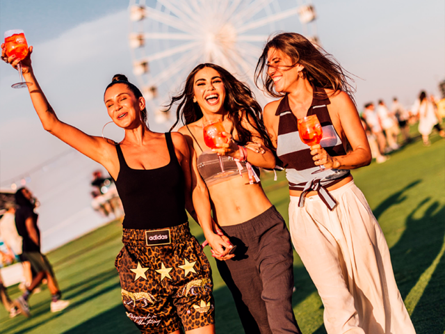 Mad Cool se tiñe de naranja: las mejores vibes del verano con Aperol Spritz
