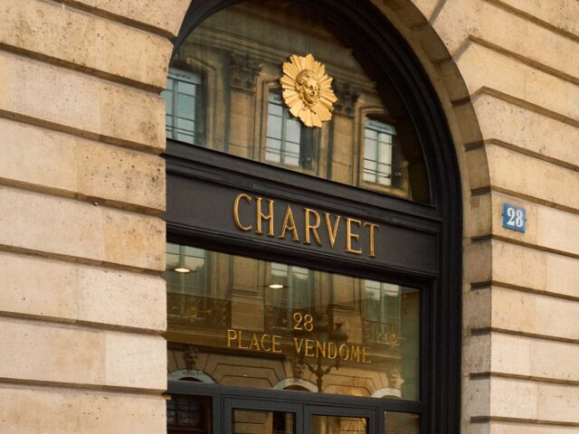 Copyright CHANEL