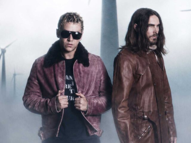 Carlos Ares y Barry B presentan ‘Postdata’ y su BTS en exclusiva para HIGHXTAR