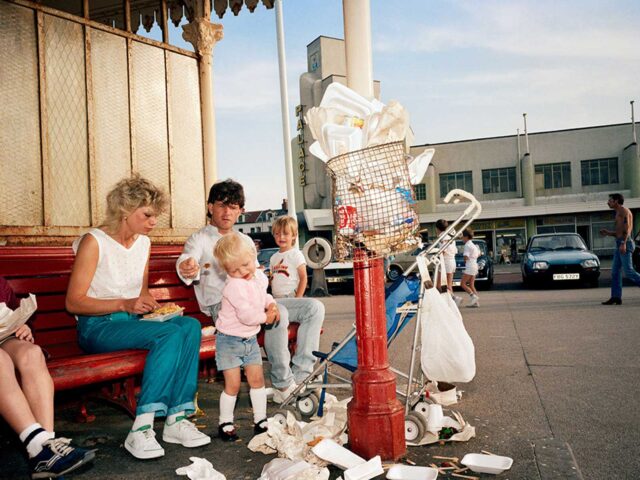 Martin Parr vuelve a Madrid con ‘A Matter of Taste’ en Marc Bibiloni